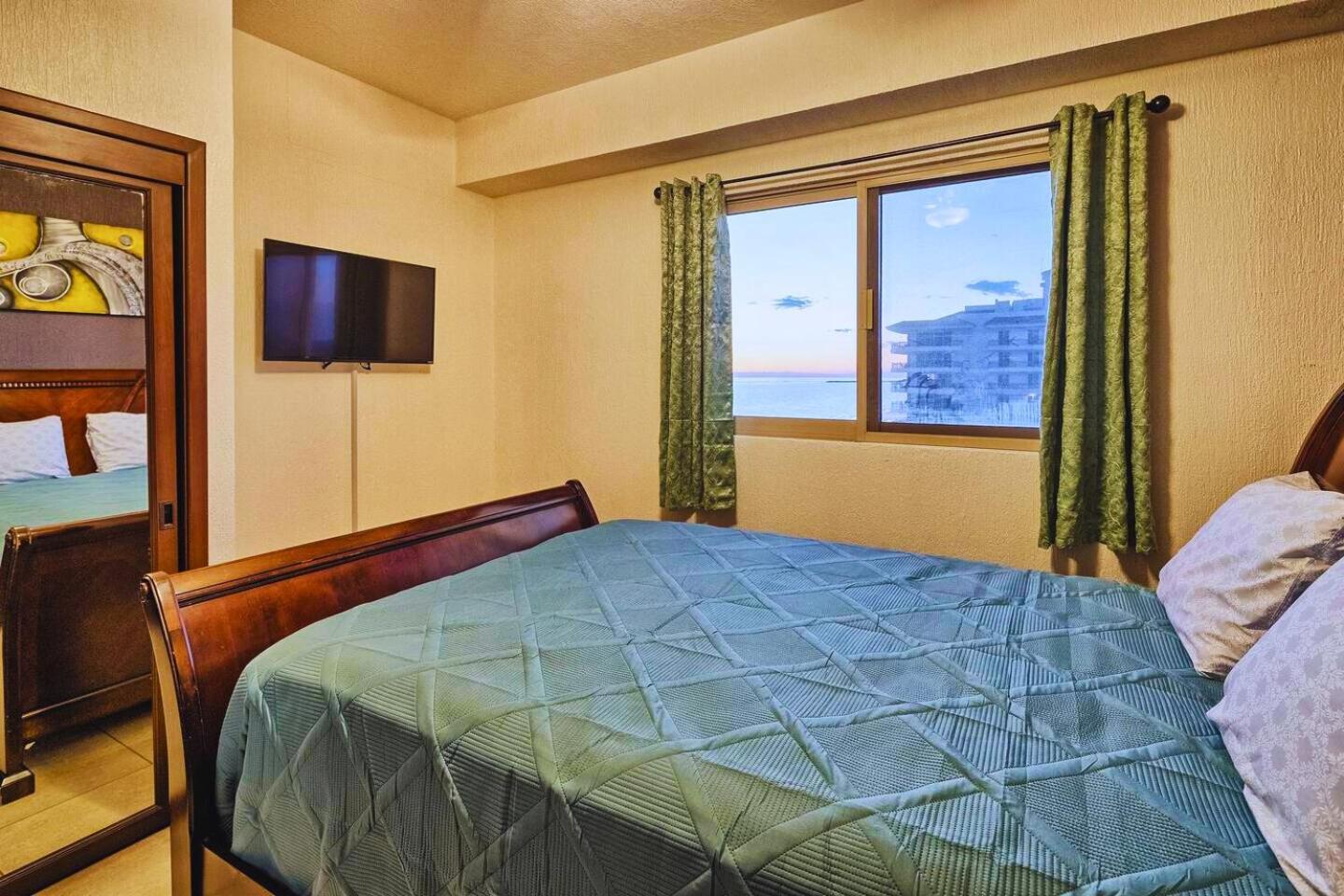 Sonoran Sky Aparthotel Puerto Penasco Bagian luar foto